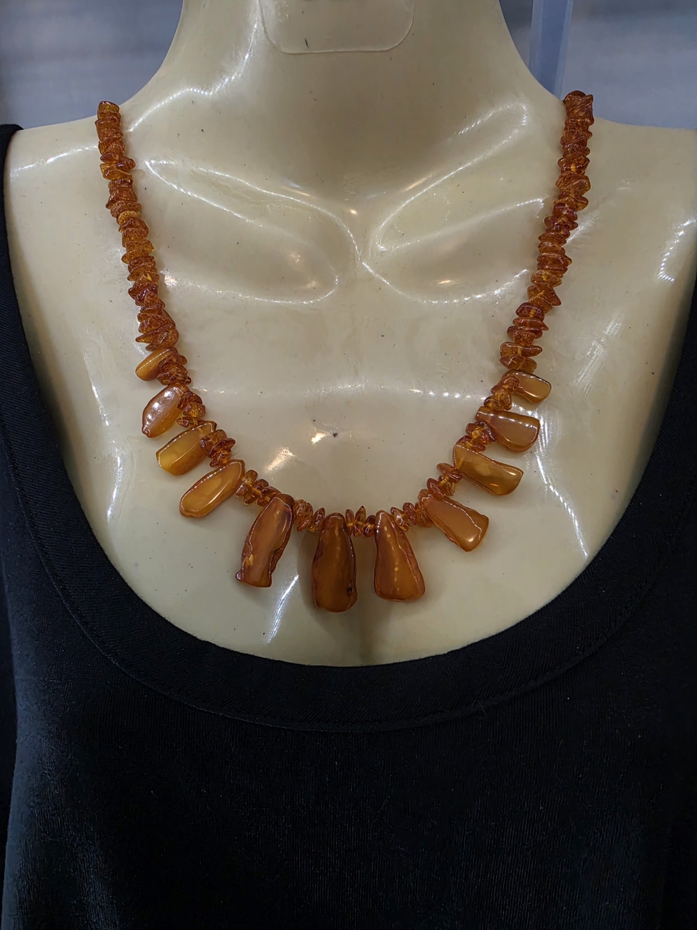 VINTAGE BALTIC AMBER NECKLACE HONEY COGNAC FRINGE BIB 27G 21" NATURAL AMBER